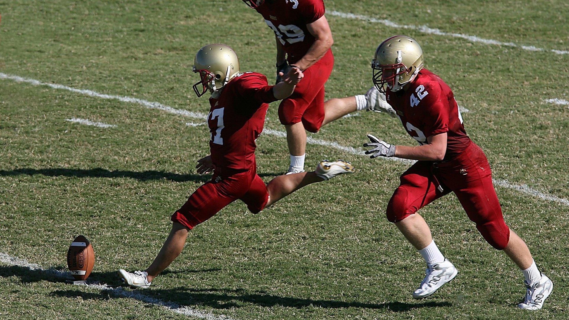 马竞球迷组织联盟要求欧足联公开点球争议视频，质疑欧冠判罚公正性